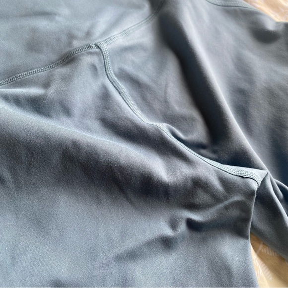 Girlfriend Collective Compressive High Rise Legging in Lagoon - Picture 6 of 8